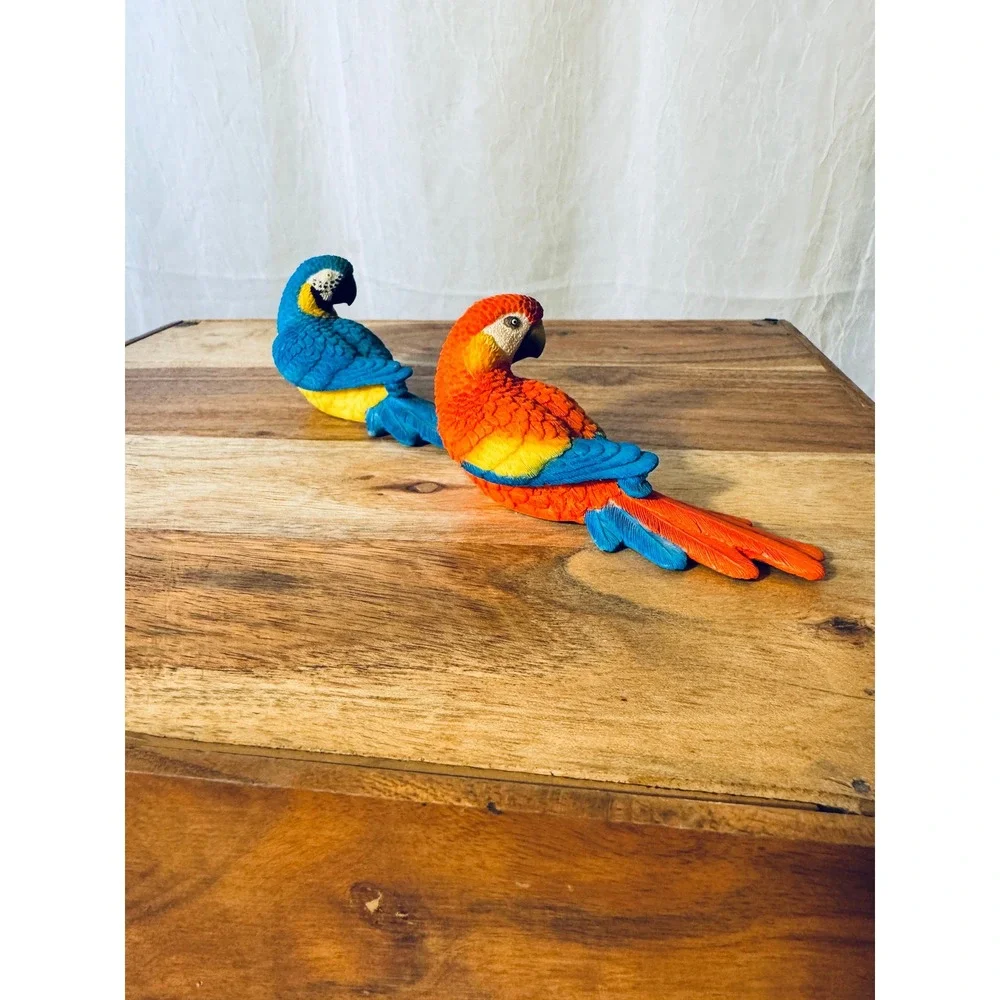 DDW Parrot Figurine Set Multicolor Tropical Macaw Resin Decor 5.5